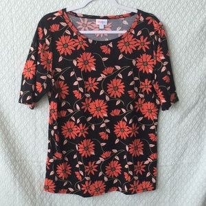 NWOT Black Floral Fitted Top, Size XXL